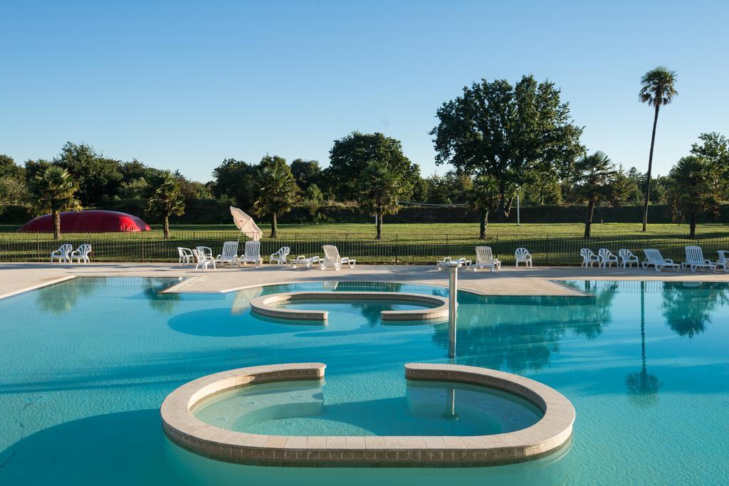 Domaine De L'Orangerie De Lanniron Hotell Quimper Exteriör bild